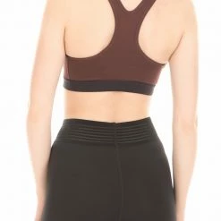 Πολύ καλή προσφορά 🛒 Γυναικείος αθλητικός στηθόδεσμος Nike Classic Padded καφέ 🛒 9 Πολύ καλή προσφορά 🛒 Γυναικείος αθλητικός στηθόδεσμος Nike Classic Padded καφέ 🛒 -Τρέξιμο Κατάστημα 1497017.1 k471 3 nike γυναικείος αθλητικός στηθόδεσμος nike classic padded καφέ x1000