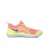 Φτηνός 🧨 Γυναικεία αθλητικά παπούτσια Nike FREE RN DISTANCE 2 πορτοκαλί - κίτρινα ⌛