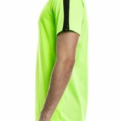 Flash Sale 👏 Αθλητική κοντομάνικη μπλούζα Nike πράσινη 😉 -Τρέξιμο Κατάστημα 1515509.1 6971 3 nike αθλητική κοντομάνικη μπλούζα nike πράσινη x1000