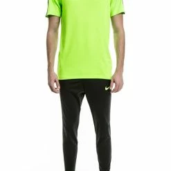 Flash Sale 👏 Αθλητική κοντομάνικη μπλούζα Nike πράσινη 😉 -Τρέξιμο Κατάστημα 1515509.1 6971 5 nike αθλητική κοντομάνικη μπλούζα nike πράσινη x1000