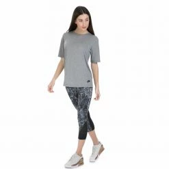 Εκπτωση 💯 Γυναικείο κάπρι κολάν NIKE γκρι μοτίβο 😉 -Τρέξιμο Κατάστημα 1539518.1 g571 4 nike γυναικείο κάπρι κολάν nike γκρι μοτίβο x1000