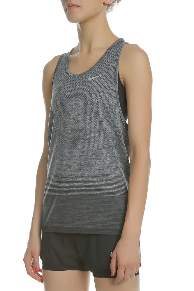 Ολοκαίνουργιο 😀 Φανελάκι NIKE γκρι 🔔 5 Ολοκαίνουργιο 😀 Φανελάκι NIKE γκρι 🔔 - Image 3