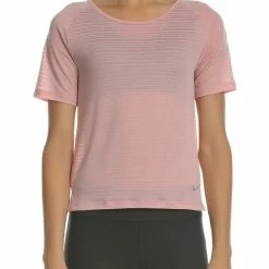 Πολύ καλή προσφορά 🔥 Γυναικεία κοντομάνικη μπλούζα NIKE Dry Miler Breathe ροζ 🌟