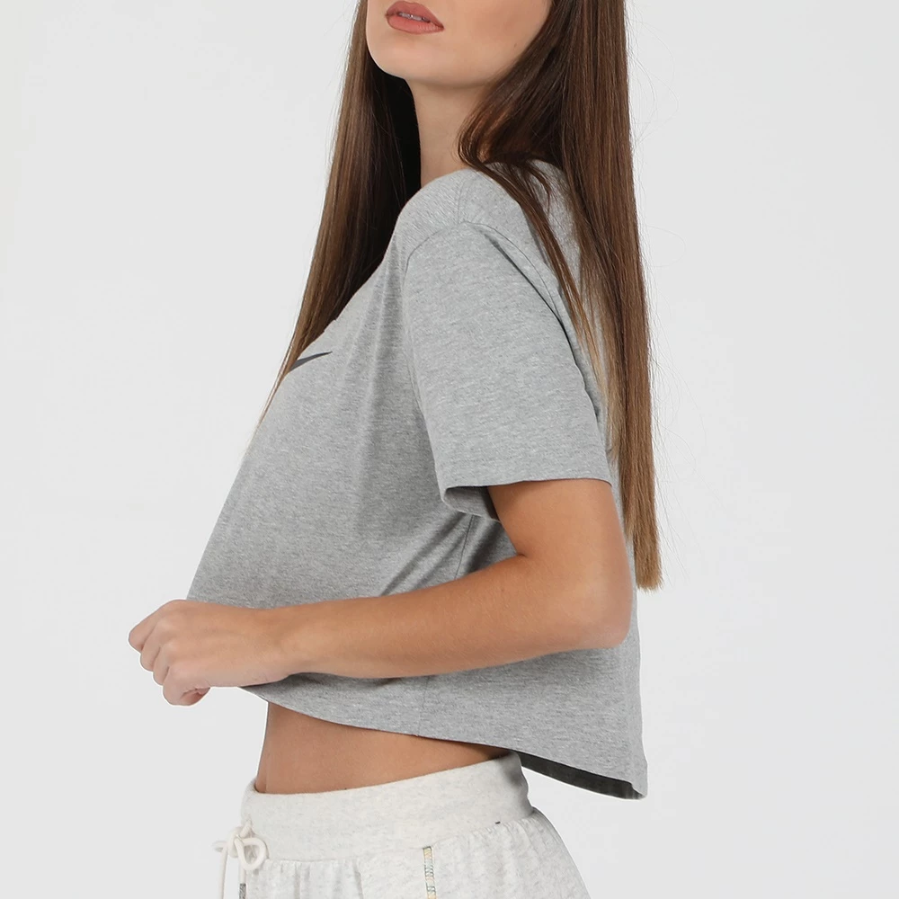 Αγορά 🌟 Γυναικείο Cropped Top NIKE NSW TEE ESSNTL CRP ICN FTR γκρι 🤩 4 Αγορά 🌟 Γυναικείο Cropped Top NIKE NSW TEE ESSNTL CRP ICN FTR γκρι 🤩 - Image 2