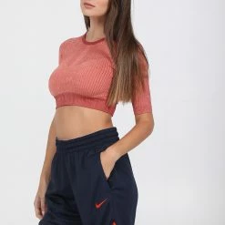 Εκπτωση 🤩 Γυναικείο αθλητικό τοπ NIKE CITY RDY ENG KNT κόκκινο 🌟 -Τρέξιμο Κατάστημα 1732239.1 p348 2 nike γυναικείο αθλητικό τοπ nike city rdy eng knt κόκκινο x1000