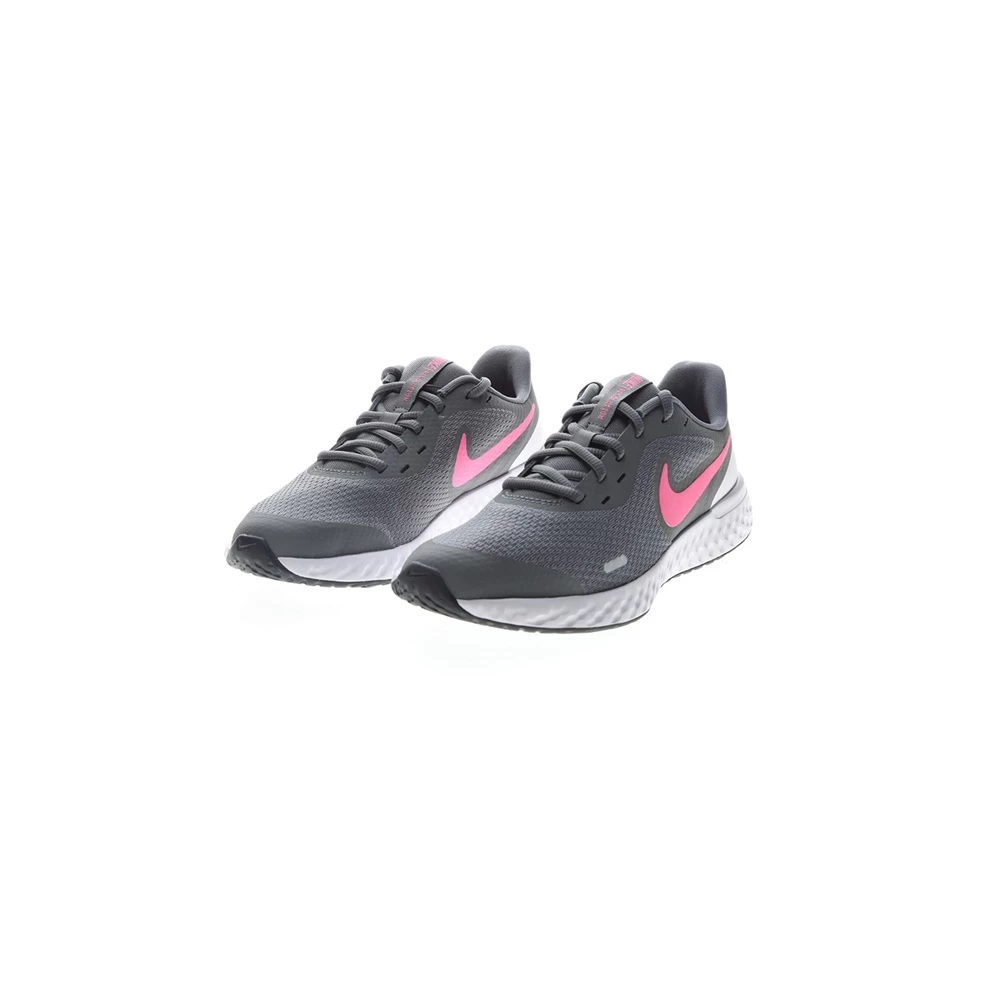 Το φθηνότερο 🥰 Παιδικά παπούτσια Running NIKE REVOLUTION 5 (GS) γκρι 🔔 4 Το φθηνότερο 🥰 Παιδικά παπούτσια Running NIKE REVOLUTION 5 (GS) γκρι 🔔 - Image 2