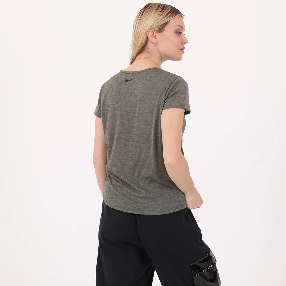Αγορά 💯 Γυναικείο T-shirt NIKE ICNCLSH SS γκρι 🔔 5 Αγορά 💯 Γυναικείο T-shirt NIKE ICNCLSH SS γκρι 🔔 - Image 3