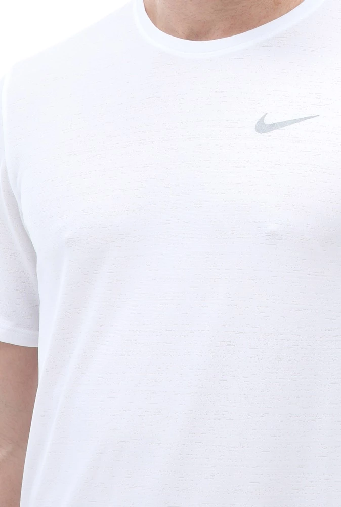 Το φθηνότερο ✨ Ανδρική μπλούζα NIKE DF MILER TOP SS λευκή 😉 6 Το φθηνότερο ✨ Ανδρική μπλούζα NIKE DF MILER TOP SS λευκή 😉 - Image 4